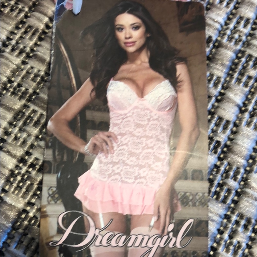 DREAMGIRL lingerie set! NWT! Size medium!
